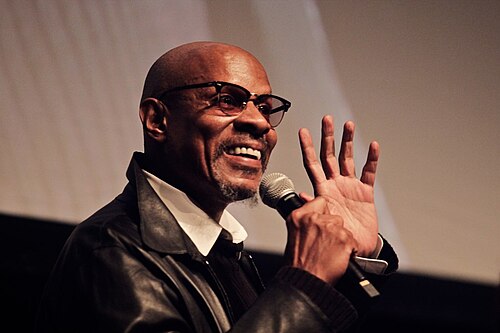 Avery Brooks · Profile photo