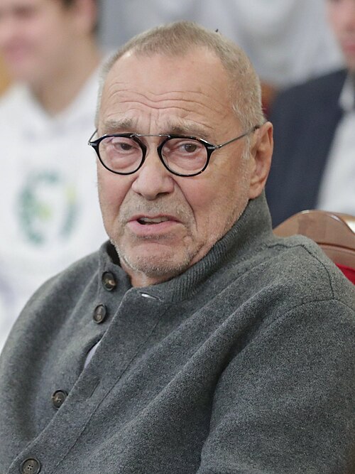 アンドレイ・コンチャロフスキー · プロフィール写真