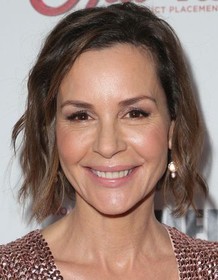 Embeth Davidtz · Profile photo
