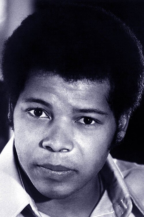 Felton Perry · Profile photo
