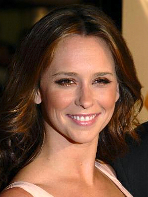 Jennifer Love Hewitt · Profile photo