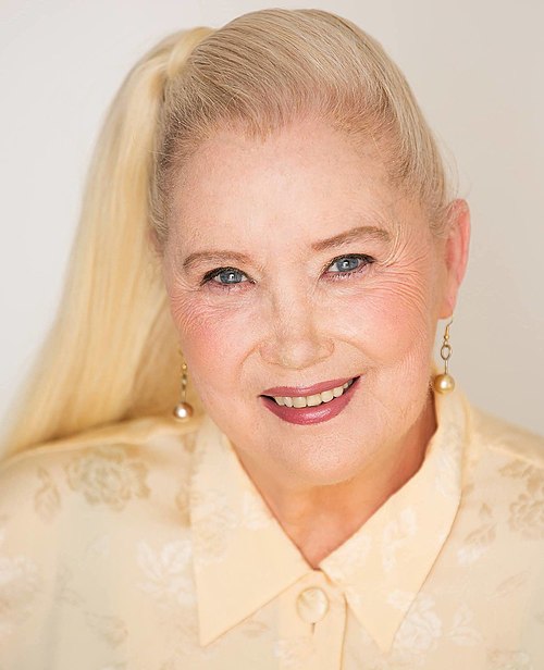 Sally Kirkland · Profile photo